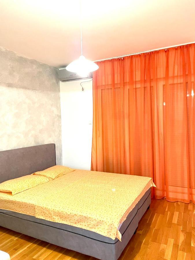 Naki Apartmani 포드고리차 외부 사진