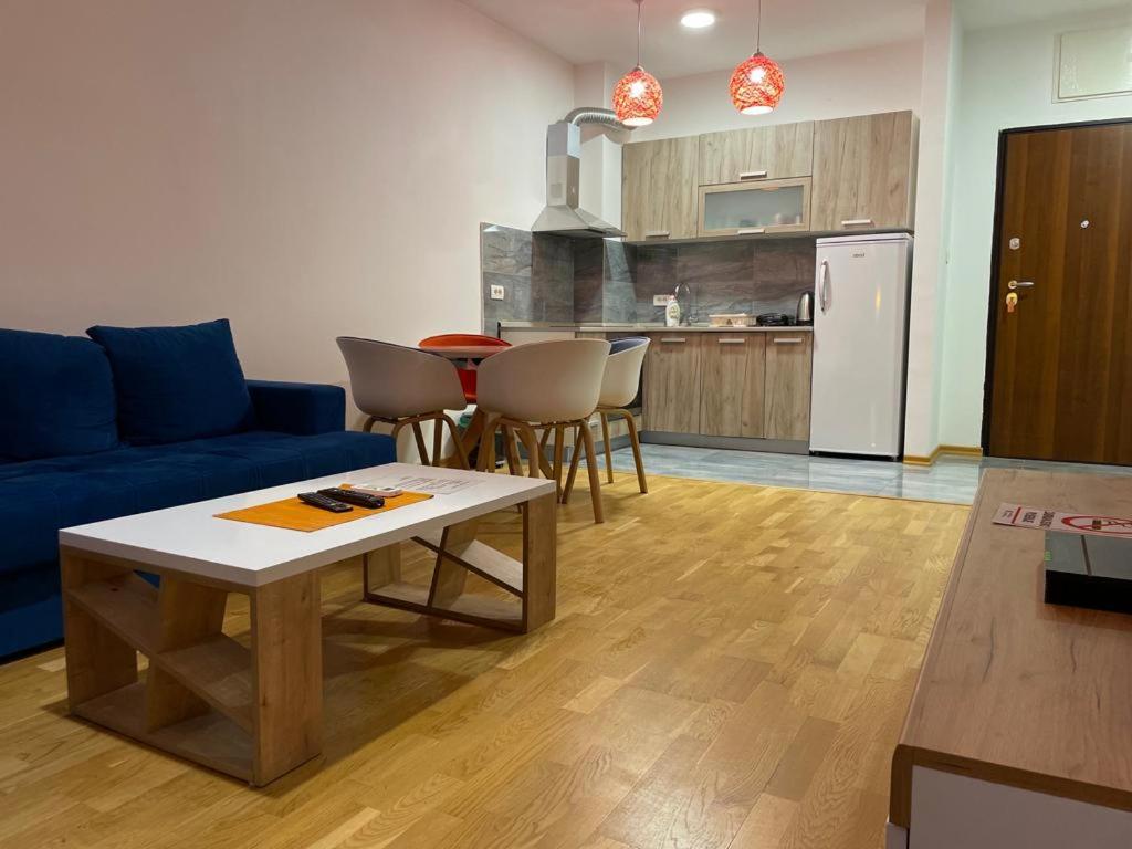 Naki Apartmani 포드고리차 외부 사진